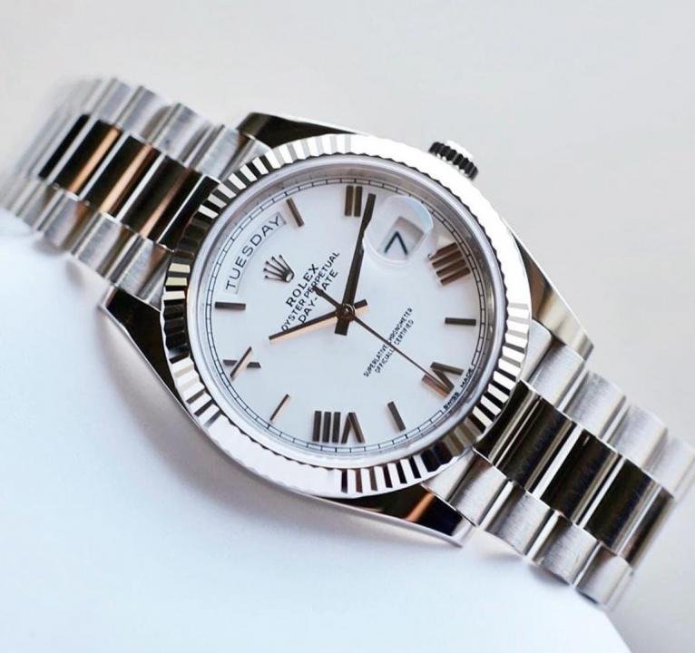 ROLEX DAY DATE (SILVER White)